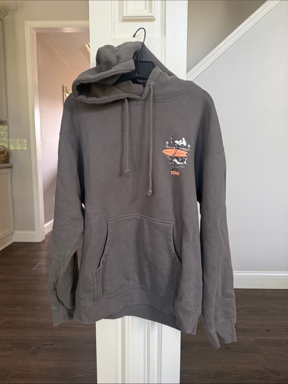 Cove Surf Co. Charcoal Pullover Hoodie with Orange Surf Graphic M - Picture 2 of 4
